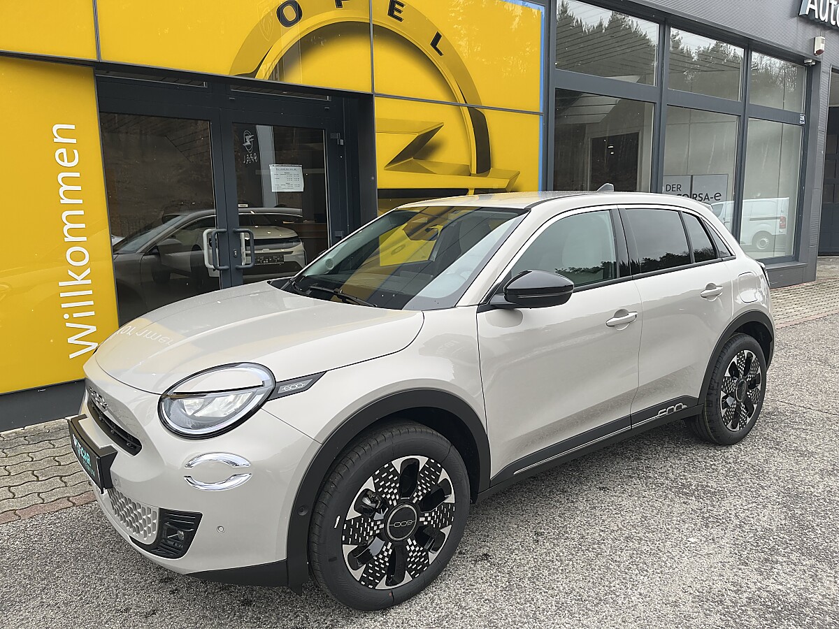 Fiat 600 Hybrid mHEV 110 6-Gang eDCT La Prima!AKTION!