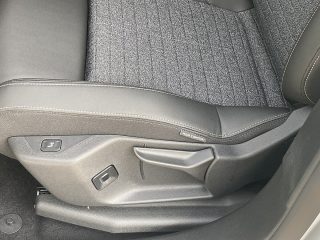 Peugeot 3008 Hybrid 145 E-DCS6 Allure Aut.