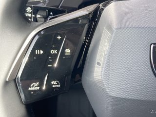 Peugeot 3008 Hybrid 145 E-DCS6 Allure Aut.