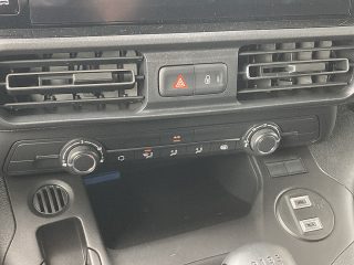 Peugeot Partner Standard L1 BlueHDi 100 S&S Erh.Nutzlast