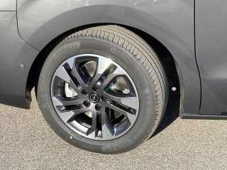 Opel Zafira 2,2 Diesel XL GS Aut.