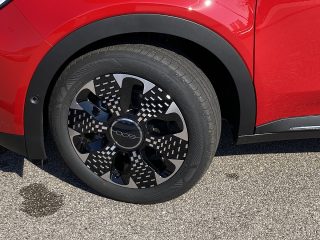 Fiat 600 Elektro 54 kWh La Prima