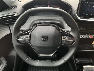 Peugeot 208 PureTech 100 S&S Allure