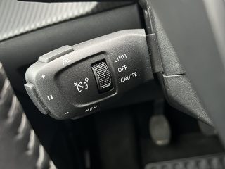 Peugeot 208 PureTech 100 S&S Allure