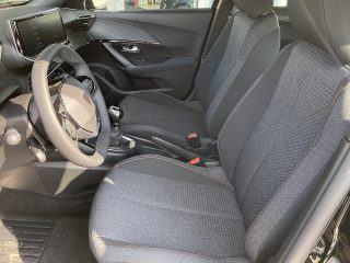 Peugeot 2008 PureTech 100 S&S Style 6-Gang-Manuell