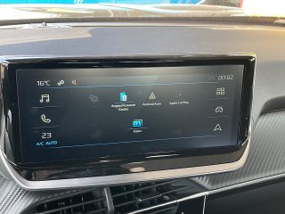 Peugeot 2008 PureTech 100 S&S Style 6-Gang-Manuell