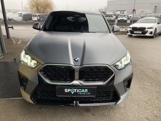 BMW X2 sDrive 18d Aut.!M-SPORT!ADAPT-LED,NAVI,KAMERA,19