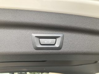 BMW 218d Active Tourer Aut.!M-SPORT,NAVI,LED,KAMERA,PANO!