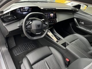 Peugeot 308 SW Hybrid 145 e-DSC6 Allure!NAVI,KAMERA,LED,TOP!