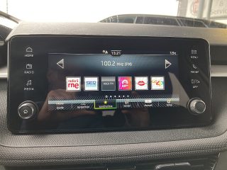 Skoda Fabia DESIGN 1,0 TSI DSG!LED,SMARTLINK,PDC!