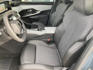 Peugeot 3008 Elektro 210 73kWh Allure