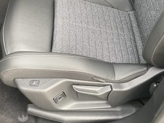 Peugeot 3008 Elektro 210 73kWh Allure