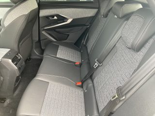 Peugeot 3008 Elektro 210 73kWh Allure