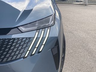 Peugeot 3008 Elektro 210 73kWh Allure