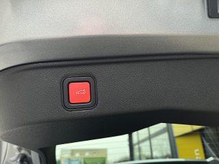 Alfa Romeo Junior Ibrida Speciale 1.2 MHEV e-DCT6!NAVI,PANORAMA,LED,KAMERA,TOP!