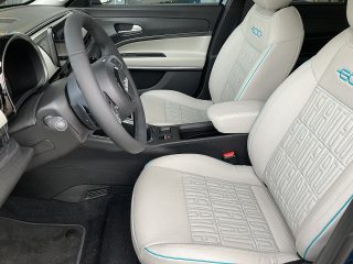 Fiat 600 Hybrid mHEV 110 6-Gang eDCT La Prima