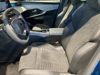 Peugeot 5008 Elektro 210 73kWh