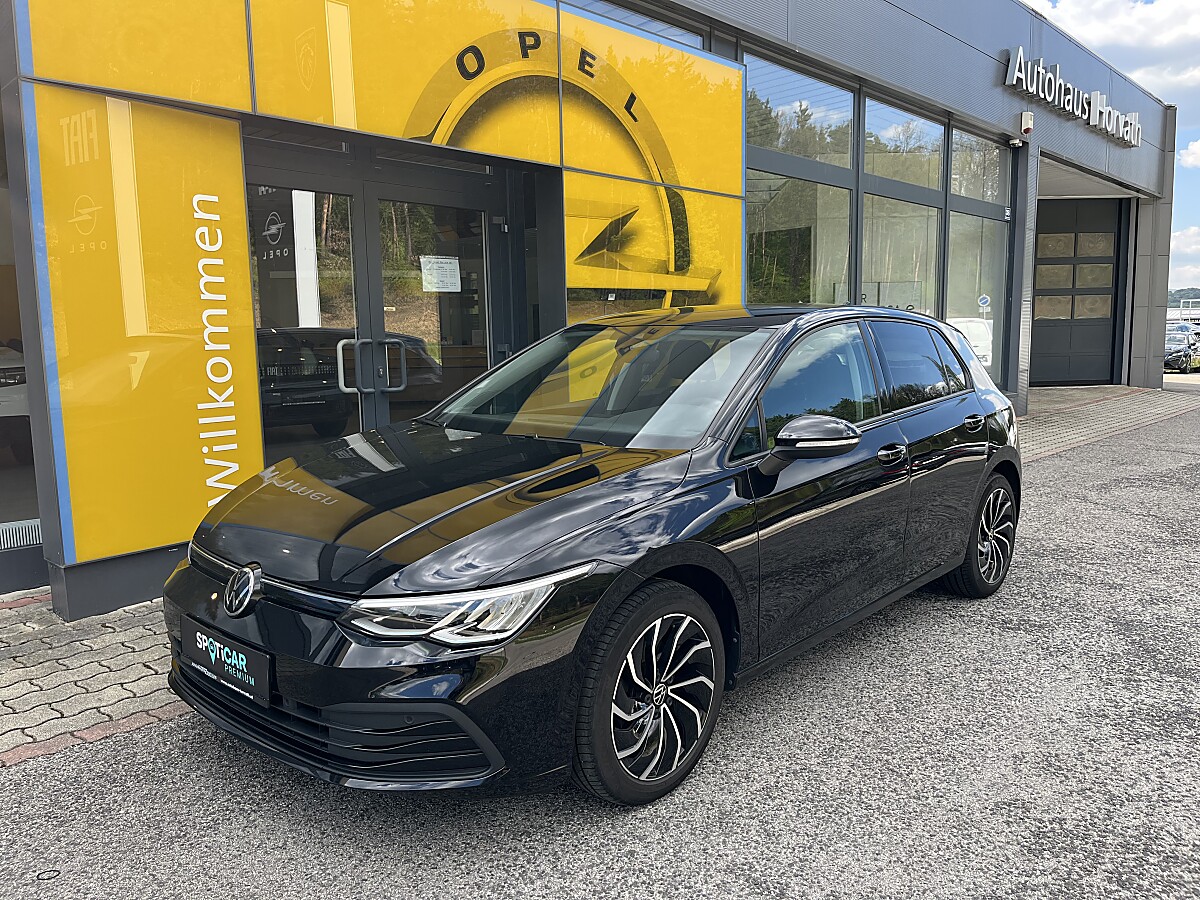 VW Golf Life 1,0 TSI