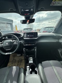 Peugeot 2008 PureTech 130 S&S GT EAT8