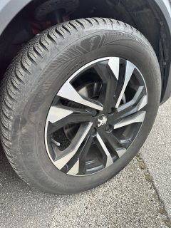 Peugeot 2008 PureTech 130 S&S GT EAT8