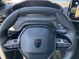 Peugeot 2008 PureTech 100 Allure 6-Gang-Manuell!TOP ANGEBOT!