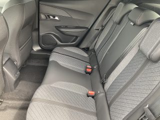 Peugeot 2008 PureTech 100 Allure 6-Gang-Manuell!TOP ANGEBOT!