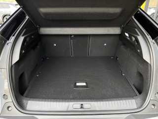 Peugeot 3008 Hybrid 145 e-DCS6 GT!MATRIXLED,PANO,KAMERA,NAVI,VOLL!