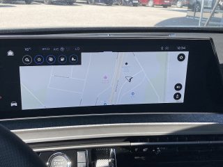 Peugeot 3008 Hybrid 145 e-DCS6 GT!MATRIXLED,PANO,KAMERA,NAVI,VOLL!