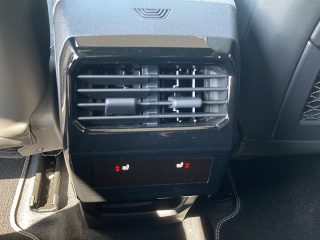 Peugeot 3008 Hybrid 145 e-DCS6 GT!MATRIXLED,PANO,KAMERA,NAVI,VOLL!