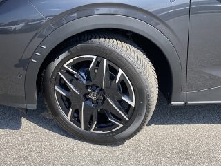 Peugeot 3008 Hybrid 145 e-DCS6 GT!MATRIXLED,PANO,KAMERA,NAVI,VOLL!