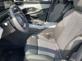 Peugeot 3008 Hybrid 145 E-DCS6 Allure Aut.!NAVI,360°KAMERA,LED,ACC,TOP!