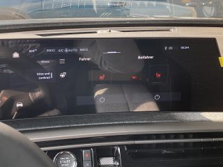 Peugeot 3008 Hybrid 145 E-DCS6 Allure Aut.!NAVI,360°KAMERA,LED,ACC,TOP!