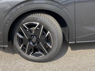 Peugeot 3008 Hybrid 145 E-DCS6 Allure Aut.!NAVI,360°KAMERA,LED,ACC,TOP!