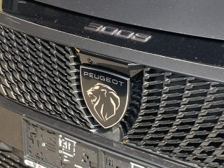 Peugeot 3008 Hybrid 145 E-DCS6 Allure Aut.!NAVI,360°KAMERA,LED,ACC,TOP!