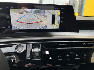 Peugeot 3008 Hybrid 145 E-DCS6 Allure Aut.!NAVI,360°KAMERA,LED,ACC,TOP!