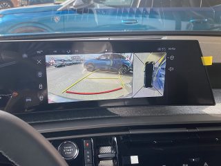 Peugeot 5008 mHEV 145 e-DCS6 Allure Aut.!NAVI,ACC,KAMERA360°!TOP AKTION!