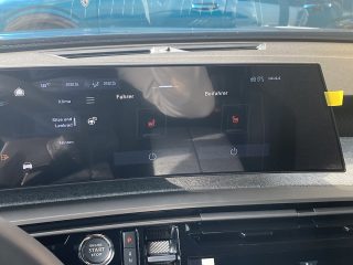 Peugeot 5008 mHEV 145 e-DCS6 Allure Aut.!NAVI,ACC,KAMERA360°!TOP AKTION!