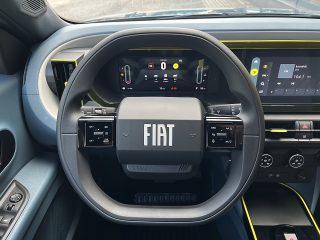 Fiat Grande Panda Hybrid mHEV 110 6-Gang eDCT Icon!PIXELLED,10,25