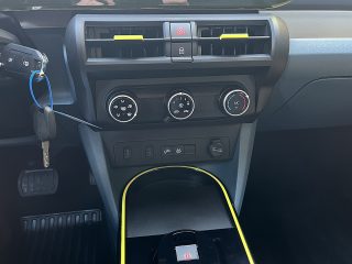 Fiat Grande Panda Hybrid mHEV 110 6-Gang eDCT Icon!PIXELLED,10,25