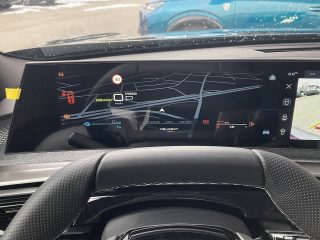 Peugeot 5008 PHEV 195 e-DCS7 Aut.!MATRIXLED,PANO,AHV,MASSAGE!TOP!