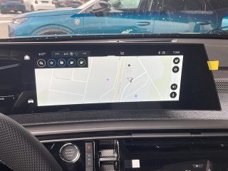 Peugeot 5008 PHEV 195 e-DCS7 Aut.!MATRIXLED,PANO,AHV,MASSAGE!TOP!