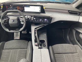 Peugeot 5008 PHEV 195 e-DCS7 Aut.!MATRIXLED,PANO,AHV,MASSAGE!TOP!