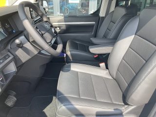 Opel Zafira 2,2 Diesel XL GS Aut.!VOLLAUSSTATTUNG,AHV,WEBASTO,PANO,NAVI,LED!