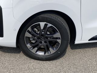 Opel Zafira 2,2 Diesel XL GS Aut.!VOLLAUSSTATTUNG,AHV,WEBASTO,PANO,NAVI,LED!