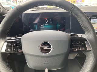 Opel Astra 1,2 Turbo GS Aut.!PUREPANEL PRO,NAVI,LEDMATRIX,KAMERA,HEADUP!