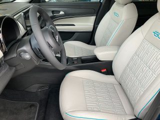 Fiat 600 Hybrid mHEV 110 6-Gang eDCT La Prima