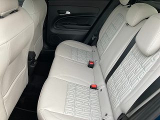 Fiat 600 Hybrid mHEV 110 6-Gang eDCT La Prima