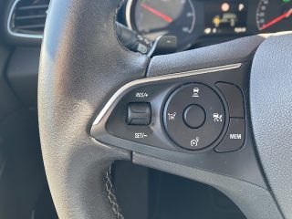 Opel Grandland X 1,6 Turbo PHEV Innovation!4x4!300PS!VOLL!