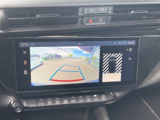 Alfa Romeo Junior Ibrida Speciale 1.2 MHEV e-DCT6!NAVI,PANORAMA,LED,KAMERA,TOP!