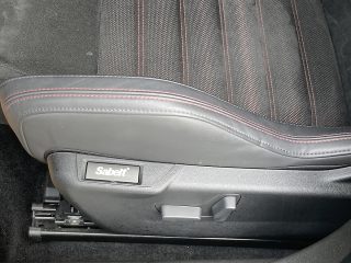 Alfa Romeo Junior Ibrida Speciale 1.2 MHEV e-DCT6!NAVI,PANORAMA,LED,KAMERA,TOP!